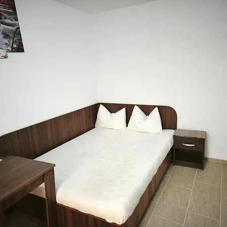 Marius-camere De Inchiriat