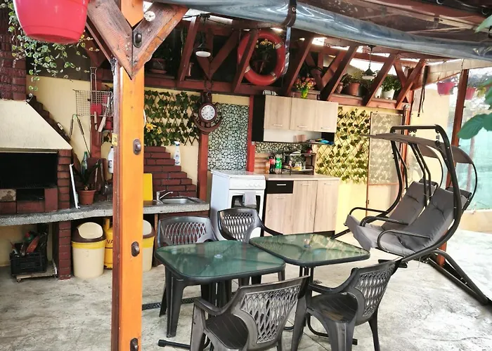 Konukevi Marius-camere De Inchiriat 4*